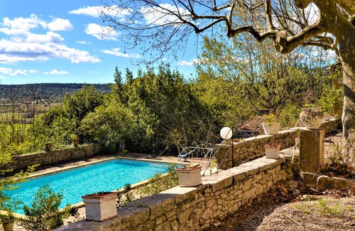 Saint-Hippolyte-du-Fort House | Pet friendly home in St-Hippolyte-du-Fort