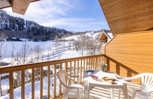Les Bottieres House | Pet-Friendly Mountain Haven Near Sybelles Ski & Parks | Indoor Pool & Sauna