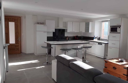 Cluses Apartment | Quiet apartment close to resorts