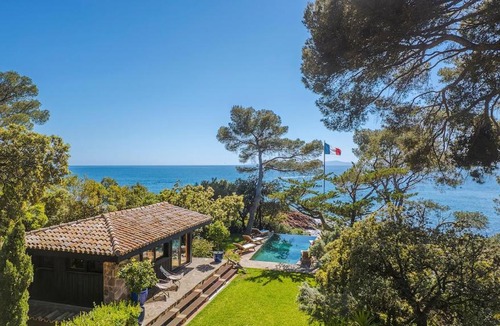 Saint-Raphael Apartment | Quiet, beautiful and stylish house in Saint-Raphaël