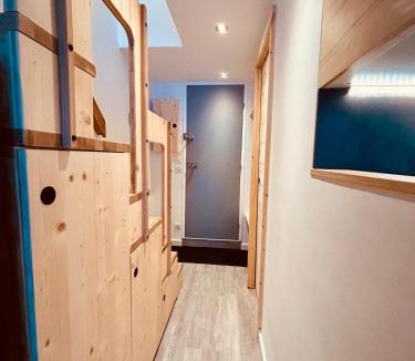 Arc-1800 Apartment | Résidence quartier Charmettoger - Appartement 5 à 6 personnes - Départ ski au pied - Calme - Proche de village des Villards