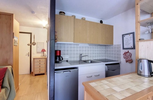 Saint-Jean-dʼAulps Apartment | Relais S9 Apartment - Sleeps 4 - At the foot of the slopes - Saint Jean D'Aulps resort - Near Morzine