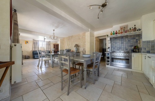 Carpentras Villa | Relaxing Provence Hideaway