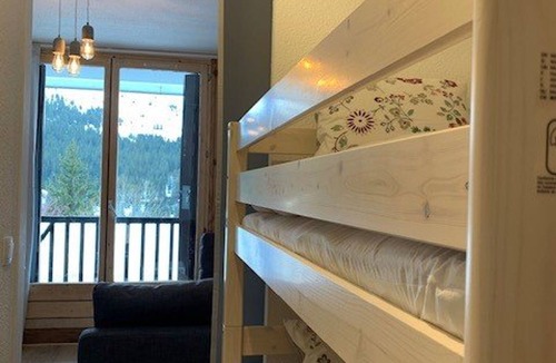 Flaine Apartment | Renovated Studio for 5, Ski-In/Ski-Out, Close to Shops, South-Facing Balcony