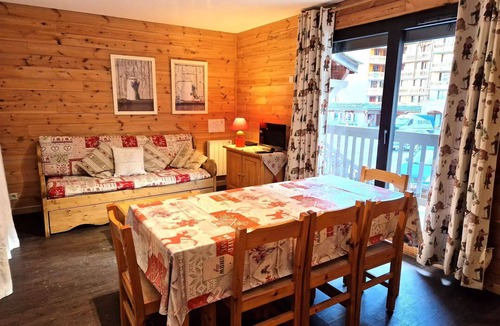 Valfrejus Apartment | Residence Grand Argentier - 2 rooms+cabin 6/8 people heart station 42m2