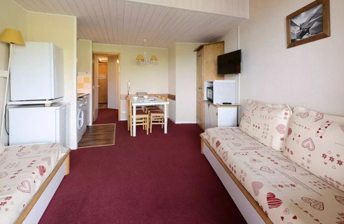 Belle Plagne Apartment | Residence Licorne - 3 Rooms for 7 People