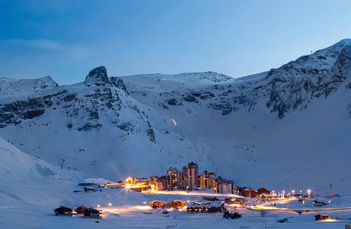 Les Boisses Condo | Restez Près des Pistes | Appartement Superb + Cheminée + Hammam et Sauna Sur Place