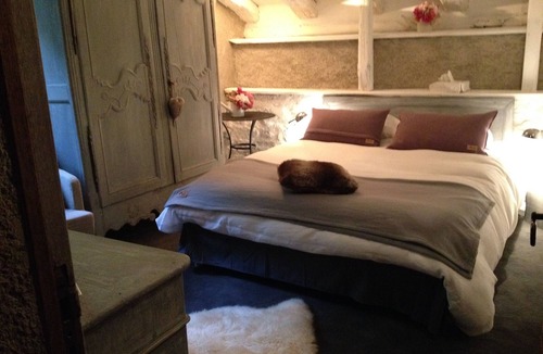 Seez Bed & Breakfast | Rooms in a superb mountain chalet with refined, cosy decor!