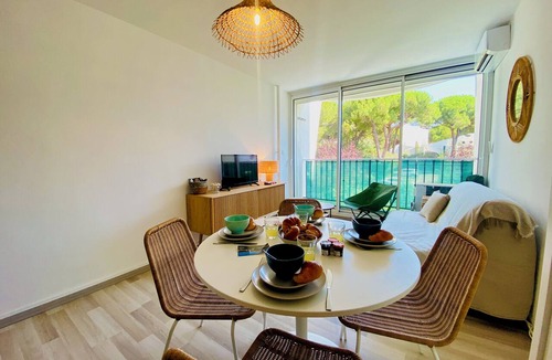 La Grande-Motte Apartment | Sérénité - Appartement une chambre proche de la plage