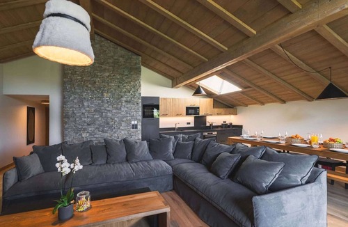 Combloux Apartment | Sophisticated Alpine Stay in Megeve