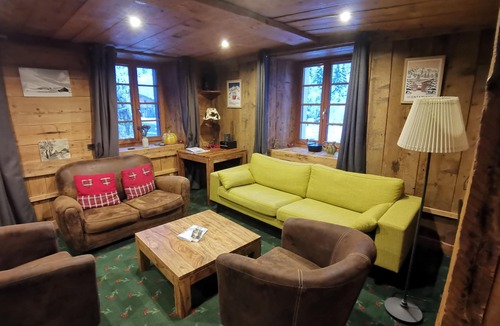Les Contamines-Montjoie Ski Chalet | Spacieux et Chaleureux Chalet Joyeux Flocon: 7 Chambres, 6 Douches et 6 wc