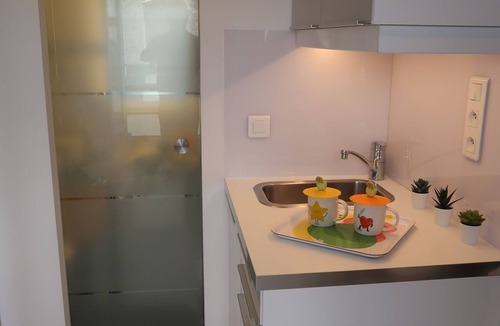 Batignolles Apartment | Studio 10 m2 - Coeur Batignolles - Near Champs Elysées & Montmartre