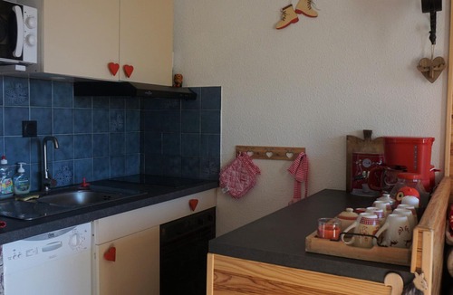 Orcieres-Merlette Apartment | Studio cabin 24m² - 4 pers, close to lift, pets allowed
