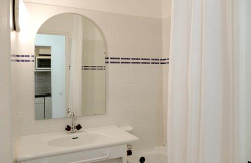 Val Claret Apartment | Studio Cabine 4 Pers. Ski aux Pieds Balcon Sud Animaux Ok - FR-1-502-517