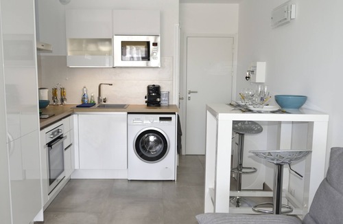 Carnon-Plage Apartment | Studio Classé 3 Étoiles à Carnon. Entre Port et Plage. Idéal Pour un Couple