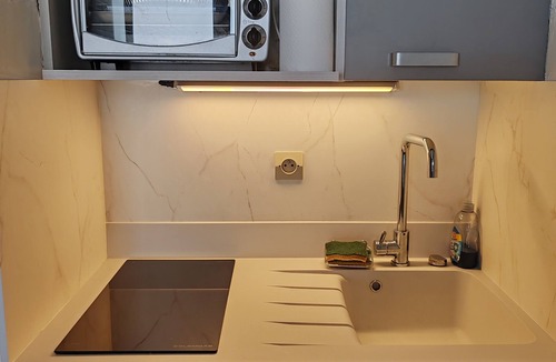 Bernex Apartment | Studio "Cœur des Neiges" with Mountain View and Shared Terrace
