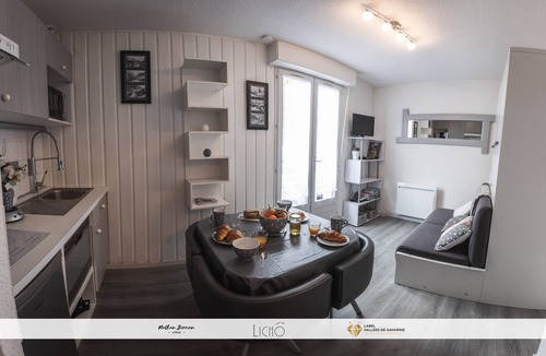 Bareges Apartment | STUDIO "LE COL DU TOURMALET" 2/4 PERS A BAREGES WIFI PARKING LINGE