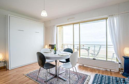 Varaville Apartment | Studio Le Golf-1 by Interhome