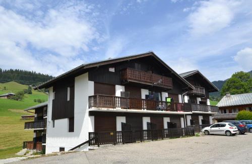 Notre-Dame-de-Bellecombe Apartment | Studio rénové proche des pistes avec couchages pour 4 - FR-1-505-157