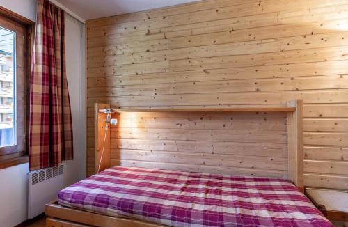 Meribel-Mottaret Apartment | Studio rénové avec balcon à Méribel, idéal pour vacances ski - FR-1-355-76