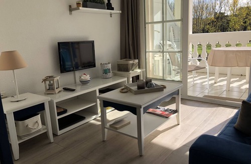 Bourgenay Apartment | STUDIO VIEW ON LAKE PORT BOURGENAY TALMONT SAINT HILAIRE