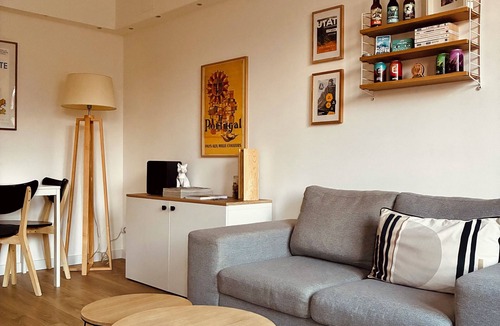 Embrun Apartment | Studio with separate bedroom in the heart of Embrun, close to the Plan d'Eau
