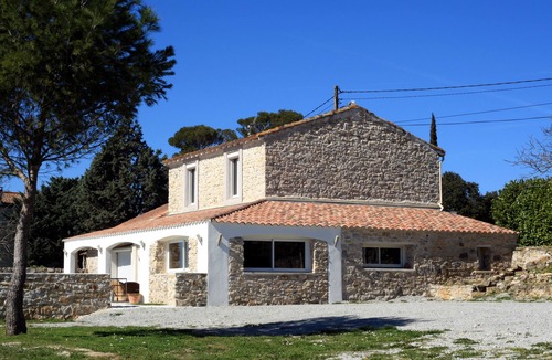 Ventenac-Cabardes Villa | STUNNING STONE FARMHOUSE AMIDST THE VINEYARDS, 20 MINUTES FROM THE CITY OF CARCASSONNE