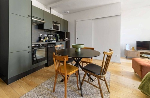 Vieux Vichy Apartment | Superbe studio climatisé dans immeuble classé