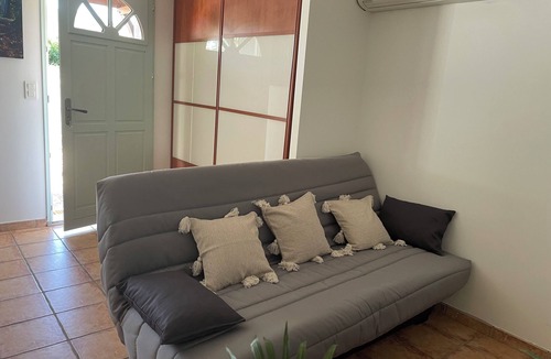 Herepian Apartment | T2 cosy 2 kms from the thermal baths of Lamalou les bains 300 m from the 🏌️ pets welcome