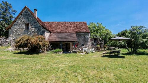 Carayac House | THE BARN, MAISON, PISCINE PRIVATIVE, CALME, WIFI