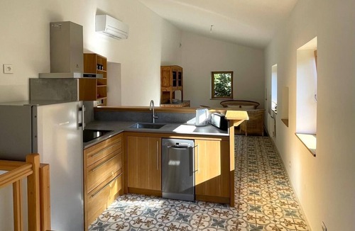 Grane House | Two quiet vacation rentals in the Drôme countryside, one for 6 people and one for 2.