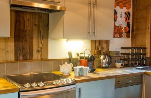 Samoens Ski Chalet | Unique character chalet in central Samoens, 2 bedrooms, sauna, log fire, terrace