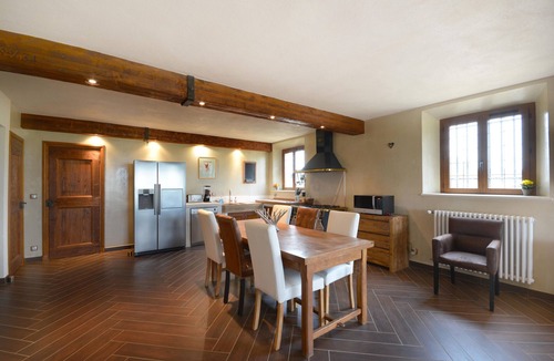 Arles Ski Chalet | Vacation rental house with pool MOULES LS3-299