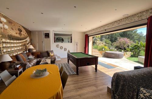 Ceyreste Villa | Villa d exception avec Piscine vue mer et jacuzzi sur les hauteurs de La Ciotat