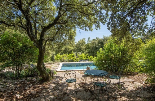 Les Vans Villa | Villa 'L'Elzède 2-6 guests' with mountain view, private pool and Wi-Fi