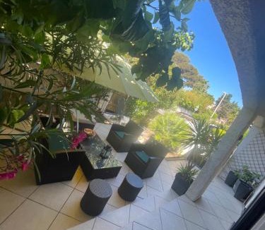 La Peyrade House | Villa Marie Belle, entre mer, étang et abricotier