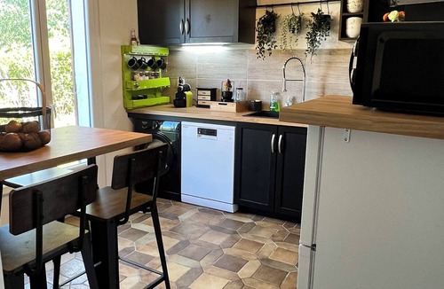 Nohanent House | Villa Papillon Clermont-Ferrand, 3-star, for 2 to 6 people, Clermont-Ferrand