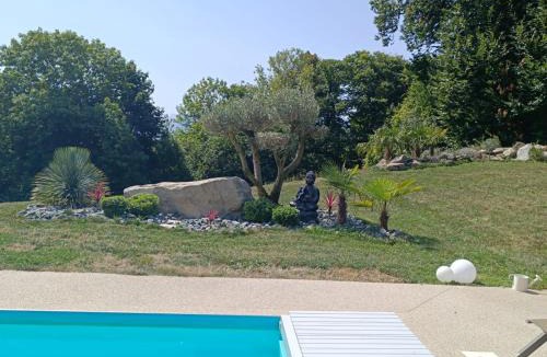 Coublevie Villa | Villa Plein la vue en 360°
