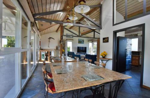 Lugrin House | Villa spacieuse avec terrasse et jardin, animaux et parking admis - FR-1-498-19