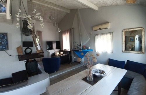 Sigean House | Waterfront fisherman's cottage in a nature reserve; pets welcome