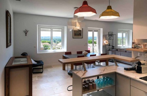 Chateauneuf-du-Pape House | Welcome to Ryokufu House. House for up to 8 people