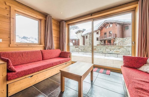 Les Almes Apartment | Wifi, 1st floor, terrace, tv, ski locker, 72m², Tignes