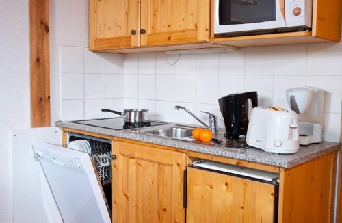 Saint-Sorlin-d'Arves Apartment | Wifi, swimming pool, terrace, balcony, parking, 80-90m², Saint Sorlin d'Arves