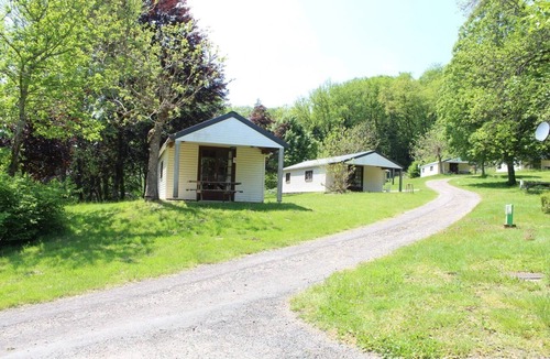 Correze Ski Chalet | ZEcamping 3 étoiles animaux acceptés piscine chauffée et épicerie