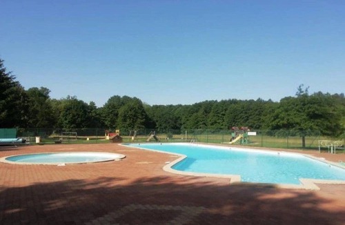 Sauxillanges House | ZEcamping 3* familial piscine dog friendly sauna tente 13m2 4 pers