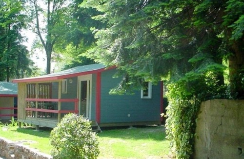 Saint-Jean-du-Gard Ski Chalet | ZEcamping 3 étoiles piscine dog friendly locatif BBQ 30m2 5 pers