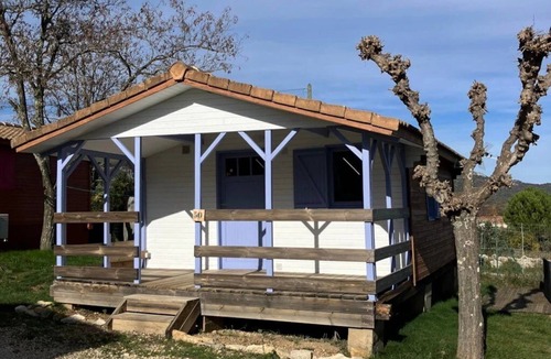 Saint-Remeze Ski Chalet | ZEcamping 3* piscine pet friendly chalet 3 pers