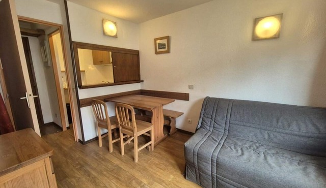 100m from resort center, 1st floor, balcony, 22m², Tignes