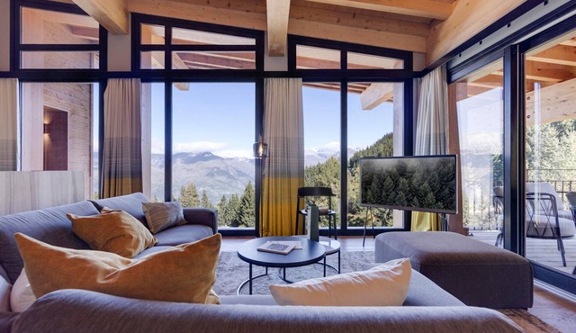 126m² Duplex, 4 bedrooms with spa access and parking at Arcs 1800