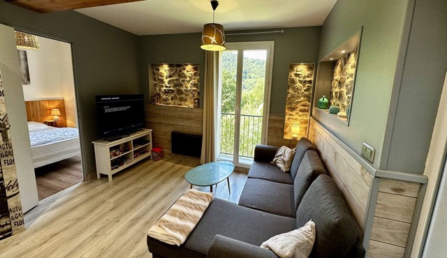 2-Bedroom Valley View Duplex